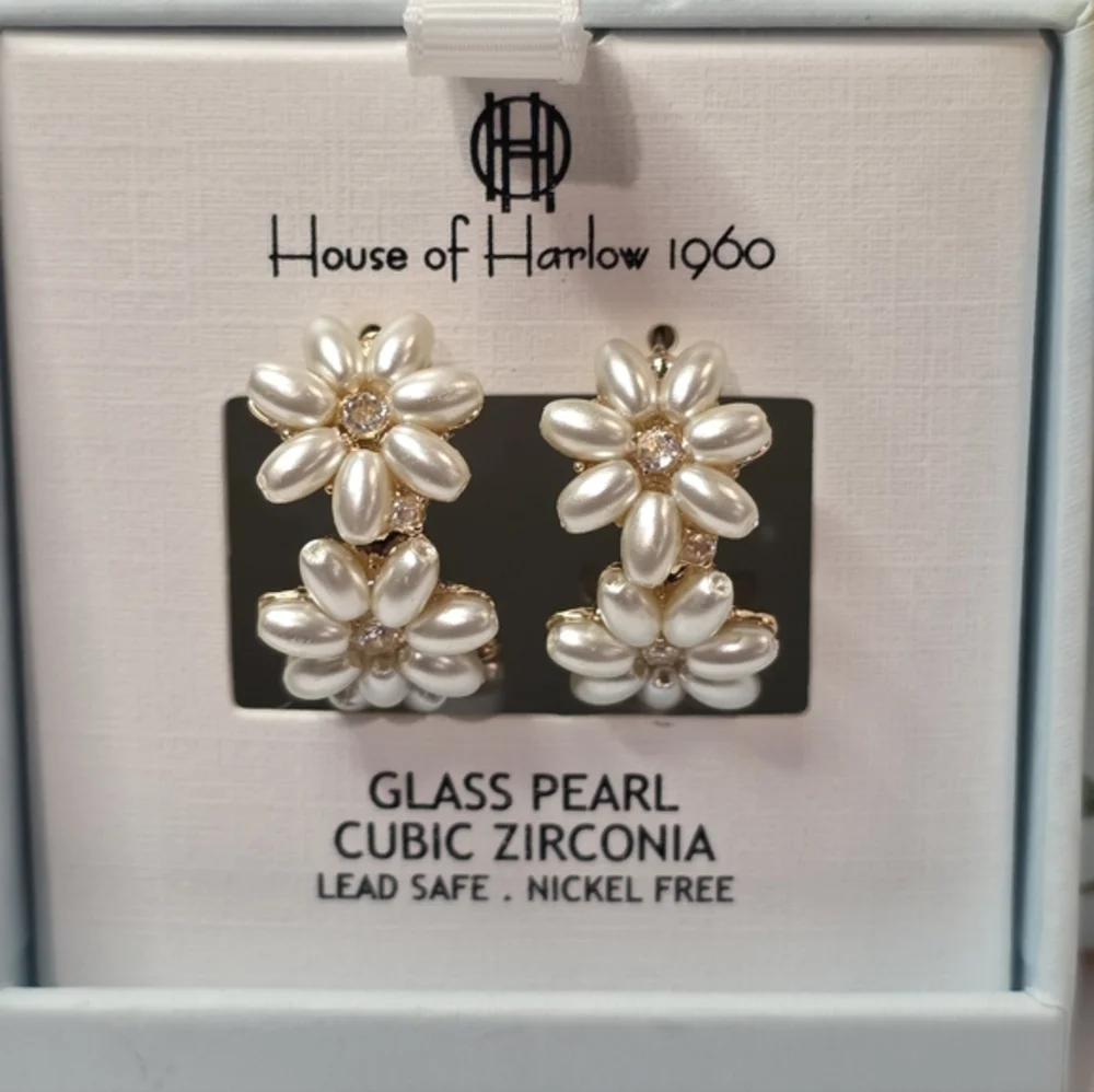 House of Harlow 1960 Gold and Pearl Flower‎ Hoop Earrings New